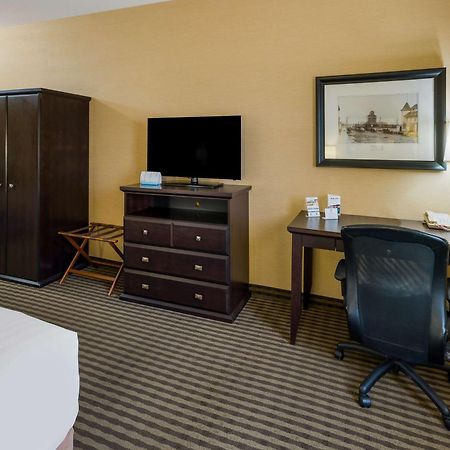 Best Western Sunrise Inn & Suites Stony Plain Екстер'єр фото