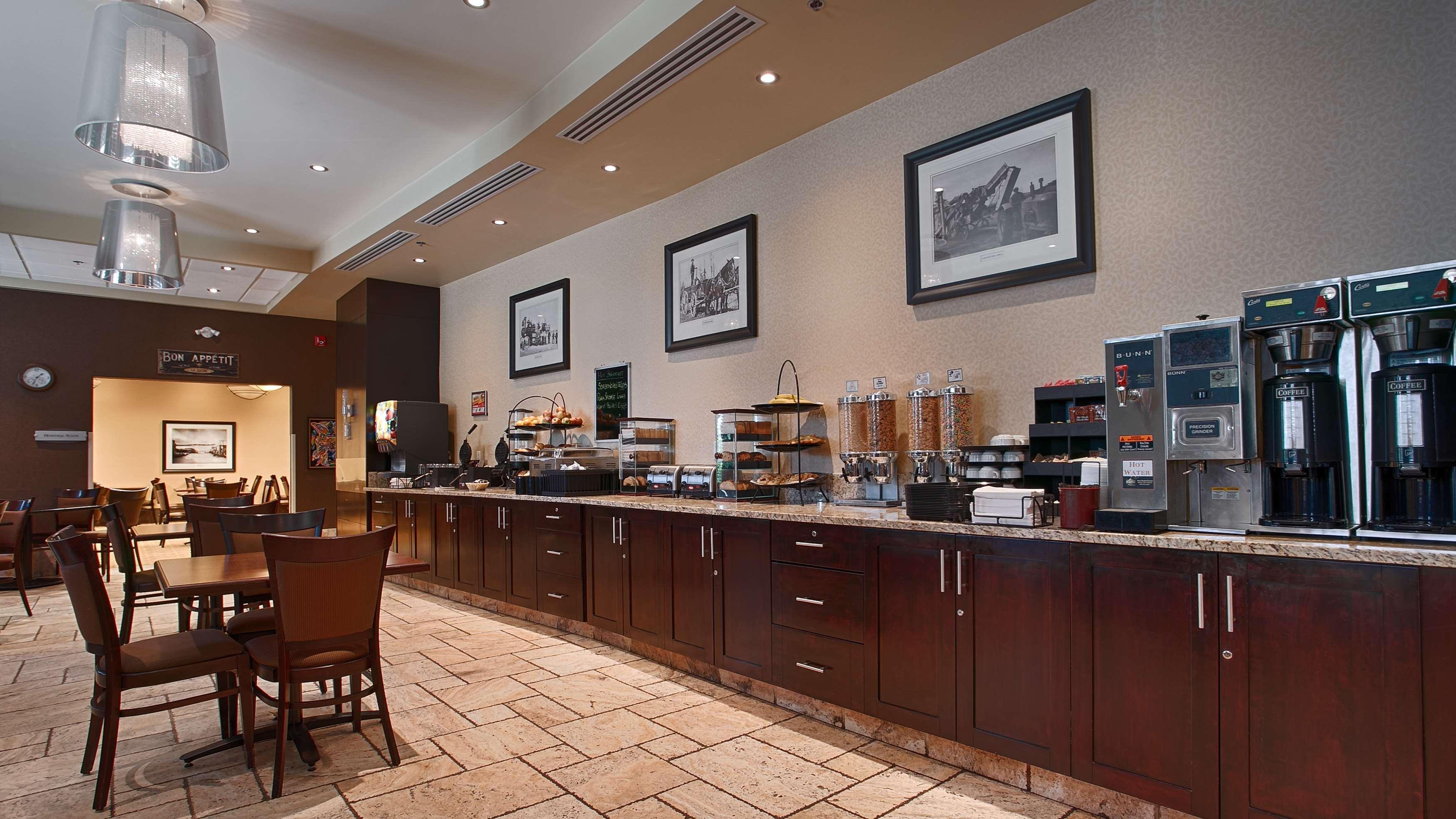 Best Western Sunrise Inn & Suites Stony Plain Екстер'єр фото