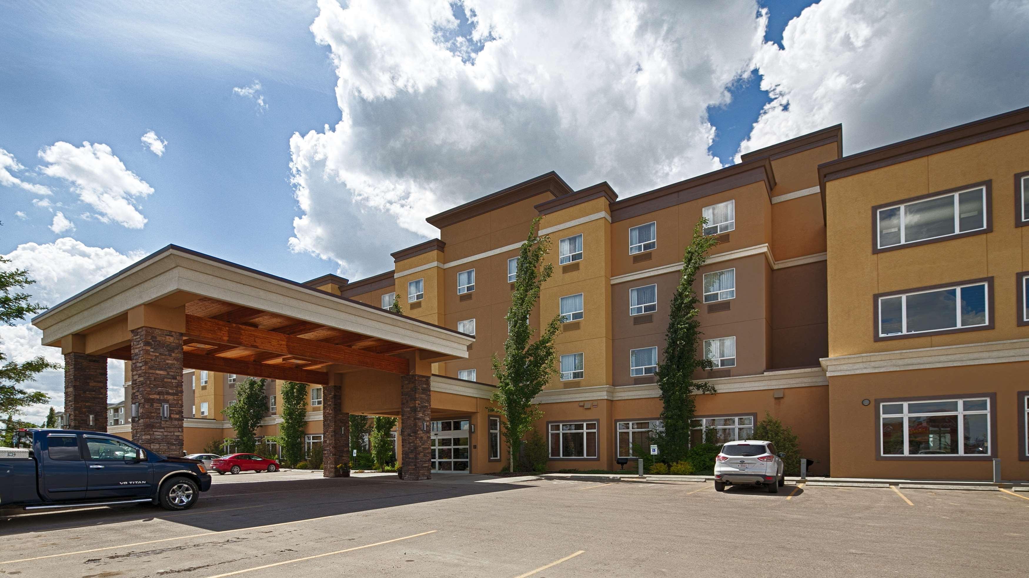 Best Western Sunrise Inn & Suites Stony Plain Екстер'єр фото