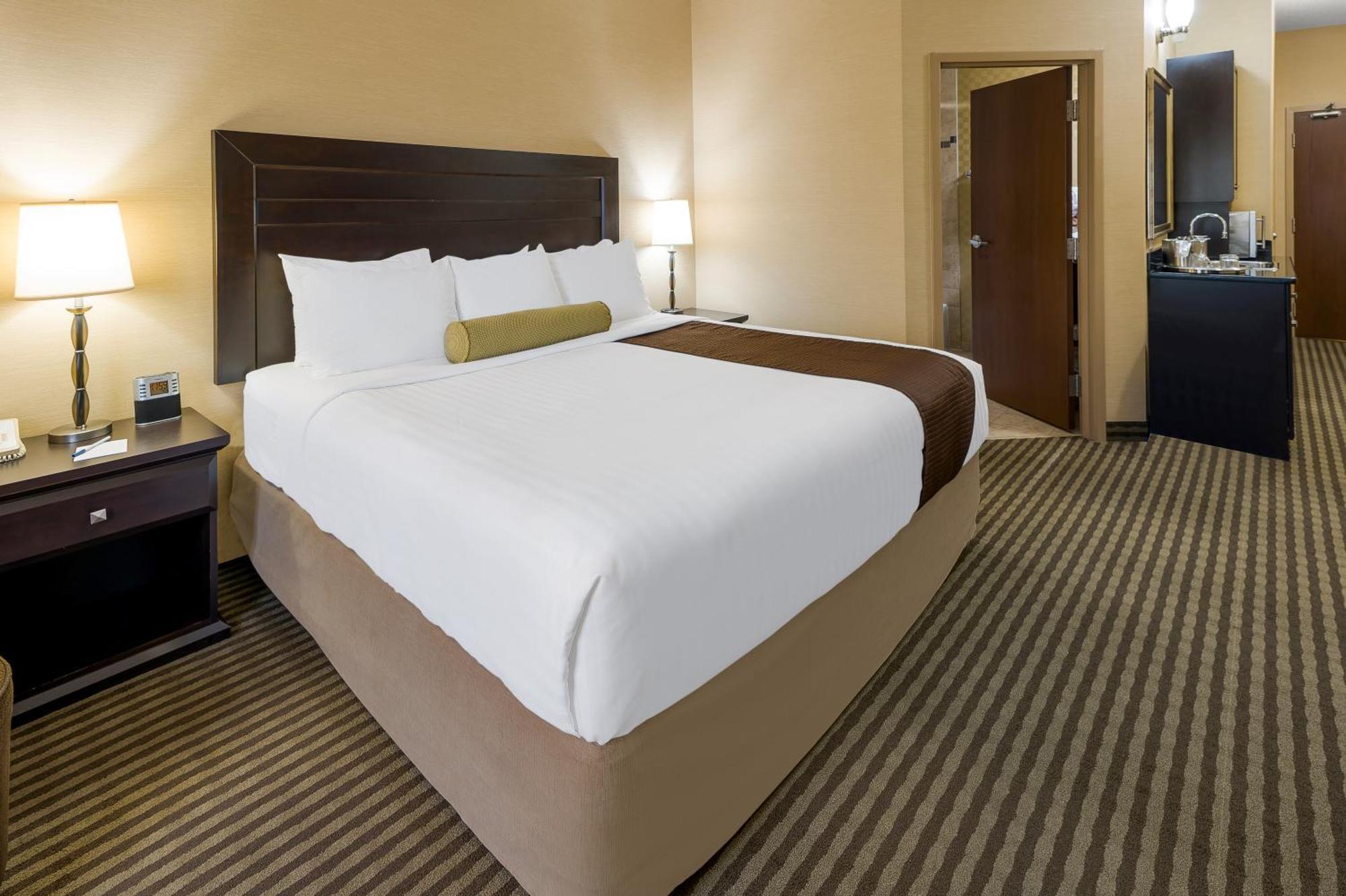 Best Western Sunrise Inn & Suites Stony Plain Екстер'єр фото