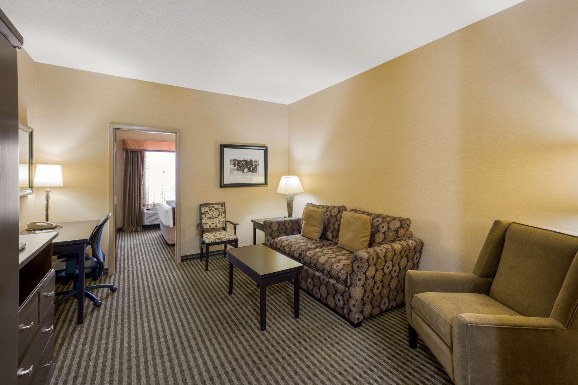 Best Western Sunrise Inn & Suites Stony Plain Екстер'єр фото
