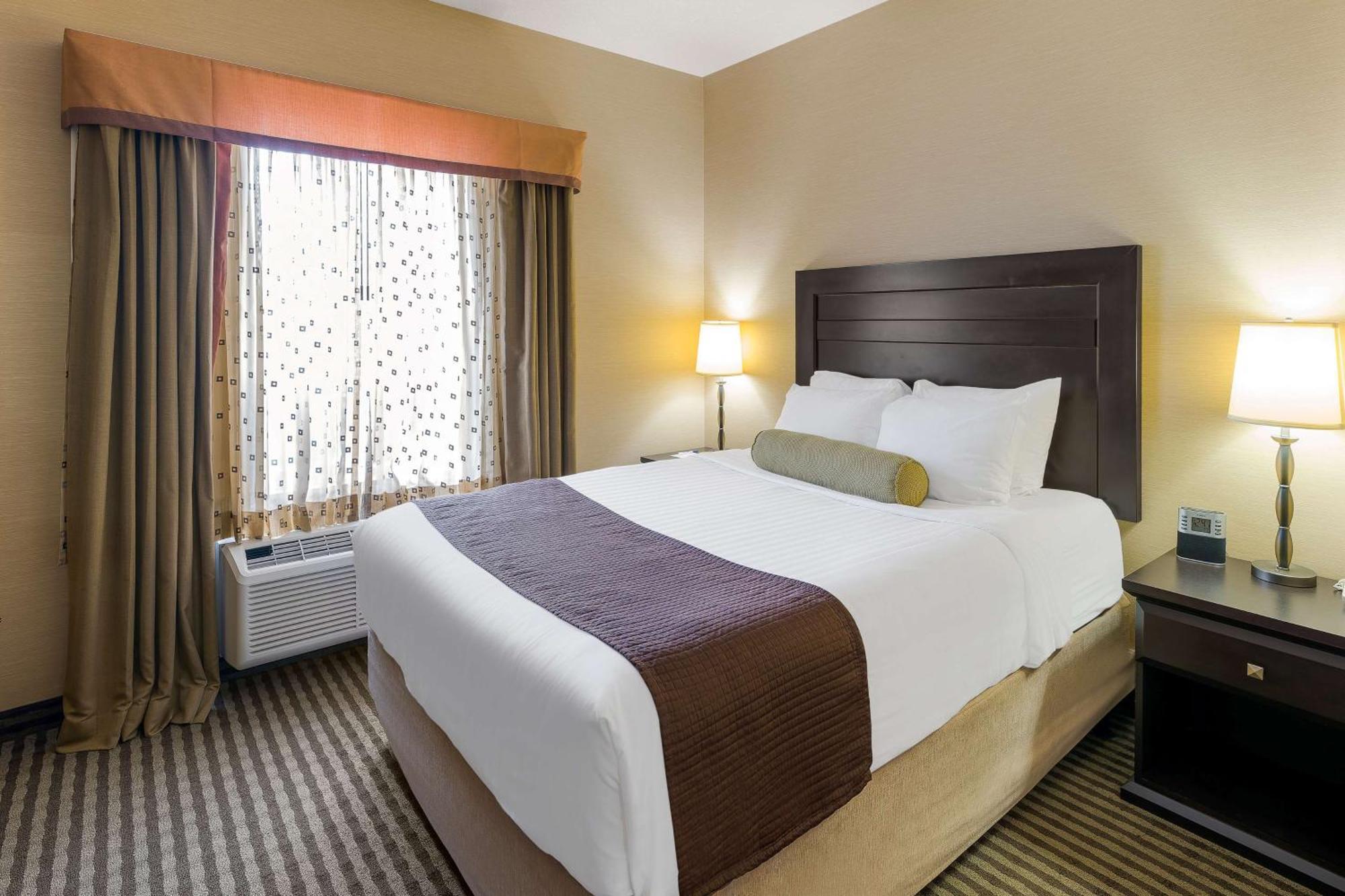 Best Western Sunrise Inn & Suites Stony Plain Екстер'єр фото